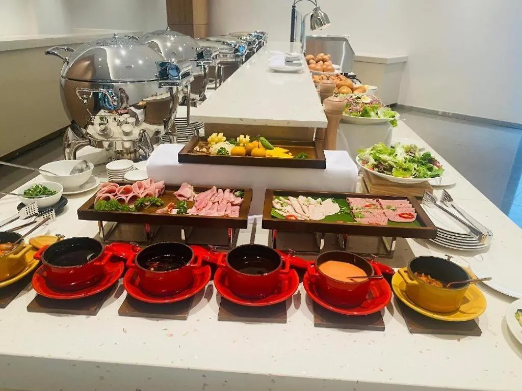 Artra Resort- Near Cam Ranh Airport