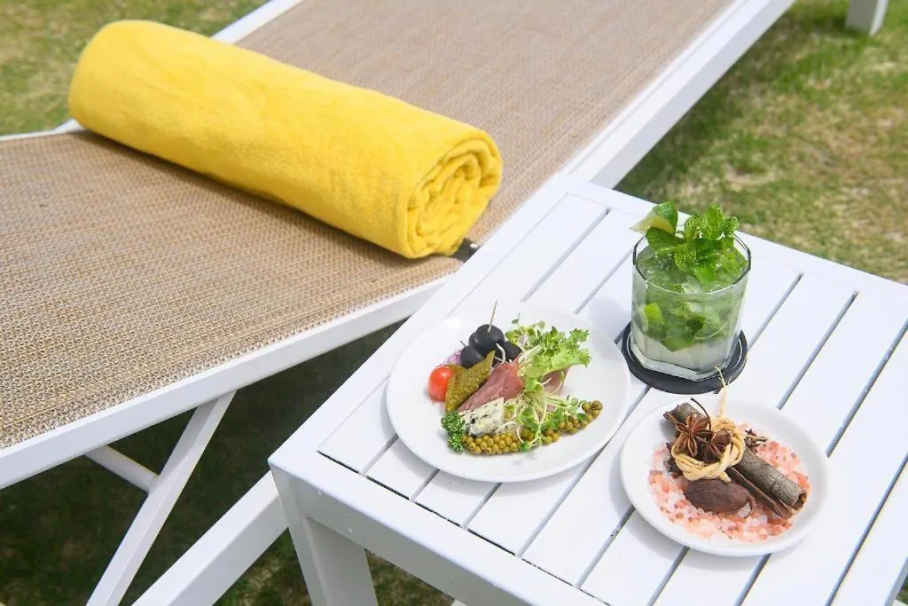 Artra Resort- Near Cam Ranh Airport Resort