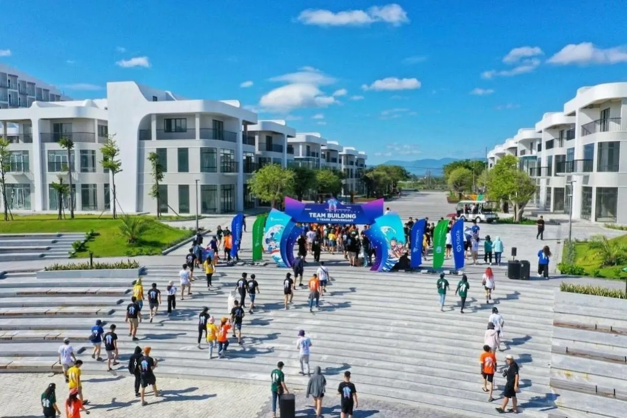 Resort Artra Resort- Near Cam Ranh Airport